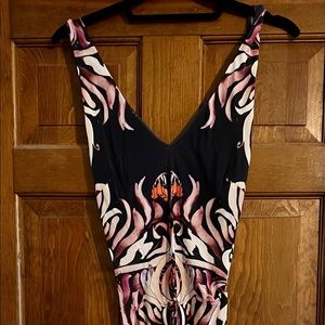 Nicole Miller Artelier size 4 fitted dress